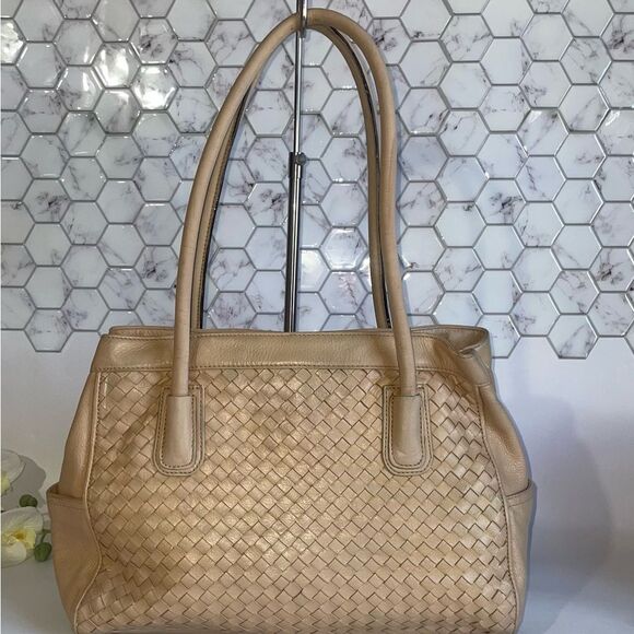 B. Makowsky Tan Woven Leather Tote - Picture 1 of 10